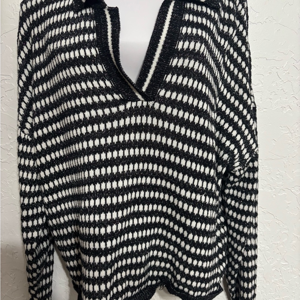Cato Black and White Checkered V-Neck Sweater